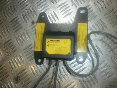 Airbag crash sensors module Renault  Laguna, 1994.01 - 2001.03