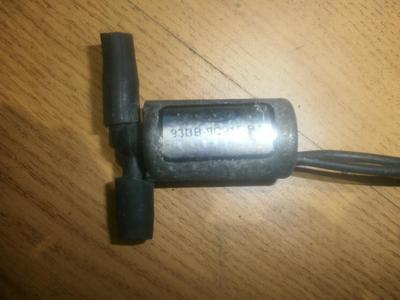 Клапан (Электромагнитный (соленоидный) клапан) Ford  Mondeo, 1996.09 - 2000.11