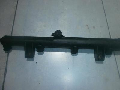 Fuel injector rail (injectors)(Fuel distributor) Citroen  Xsara Picasso, I 1999.12 - 2004.05