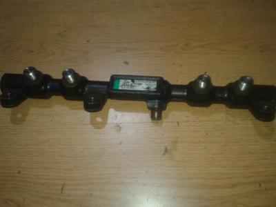 Fuel injector rail (injectors)(Fuel distributor) Ford  Mondeo, 2000.11 - 2007.03