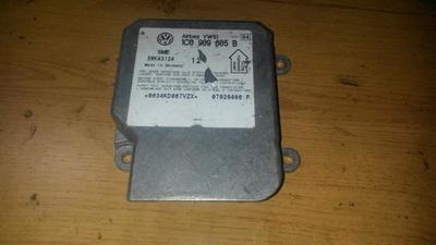 Steuergerät ECU Modul Airbag steuergerät Volkswagen  Passat, B5+ 2000.11 - 2005.05