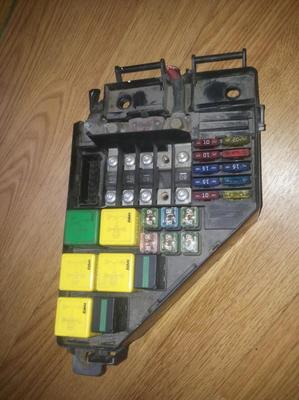 Fuse box  Rover  25, 1999.09 - 2001.06